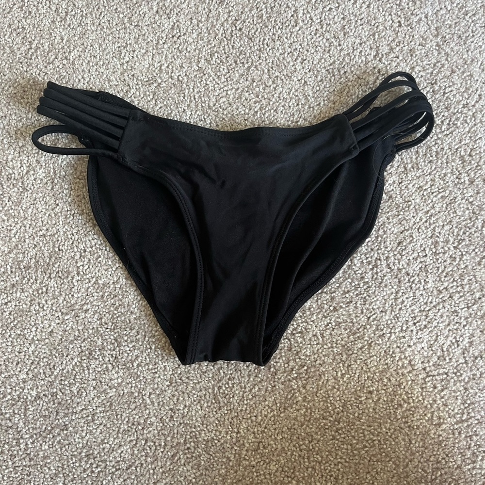 xs small full coverage balck bikini bottoms barely worn